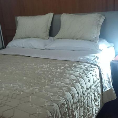 Ezeiza Bed And Breakfast 外观 照片